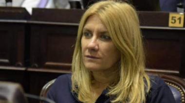 Lorden celebró la llegada de más vacunas pero criticó que se postergue la vuelta a las aulas