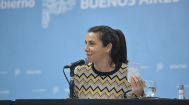 Julieta Calmels: “La salud mental se debe abordar también desde componentes sociales, económicos e históricos”