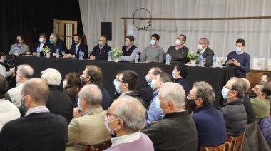 Intendentes se reunieron en Lobería para acordar un trabajo en conjunto por el desarrollo regional
