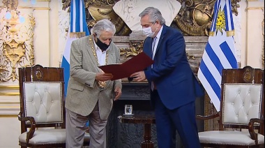 Alberto homenajeó a "Pepe" Mujica: "Es un ejemplo de democracia y conducta"