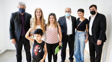 Autoridades nacionales y municipales participaron de la entrega de nuevas viviendas en Avellaneda