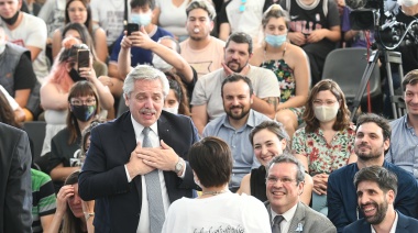 Alberto Fernández: “Ahora viene un tiempo mejor donde el arte y la cultura tienen mucho que ver”
