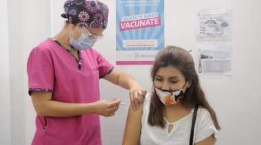 Kicillof anunció el envío de 803.278 turnos para dosis de refuerzo