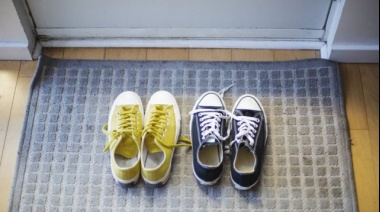 Te contamos por qué no deberías usar zapatos dentro de tu casa