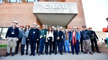 Kicillof desde la central Atucha II: "La Argentina necesita darle continuidad a su plan nuclear"