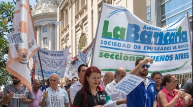 Bancarios cerraron el acuerdo con un aumento salarial del 60%