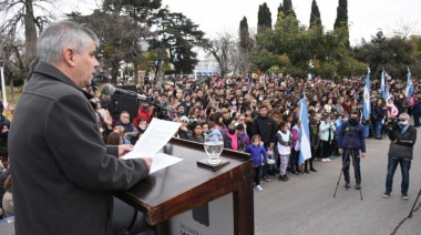 El intendente Britos le pidió a los vecinos que "exijan una ciudad más grande"
