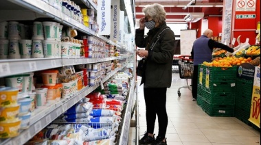 La inflación de junio fue del 5,3% y la interanual llega al 64%