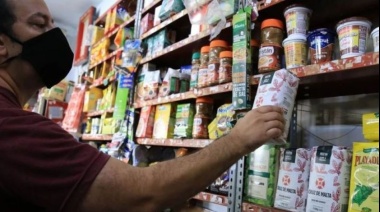 Según Savore, “las empresas quieren que naturalicemos los aumentos de precios”