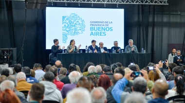 Kicillof destacó a las cooperativas que, en plena crisis, "sostuvieron la producción”