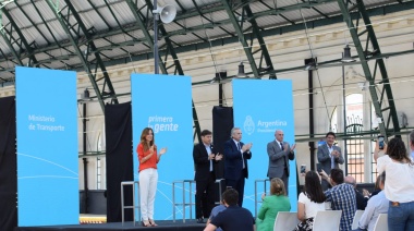 Alberto y Axel inauguraron el histórico techo de la estación de tren La Plata