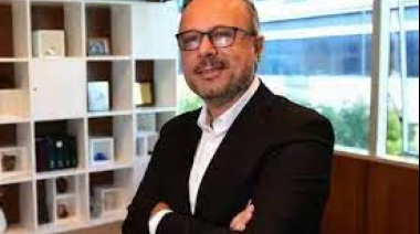 Polémica por el pedido de "un nuevo tributo" por parte del Jefe de Asesores del presidente