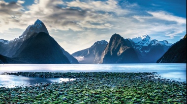 Un país paradisíaco busca empleados argentinos: ¿cómo aplicar y ganar más de $400 mil?