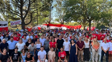 Abad en el “Flow Radical”: “Tenemos que construir una alternativa con un modelo progresista”