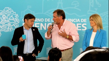 Kicillof: “Demostramos que en la provincia ya no se discrimina por el color político del intendente”