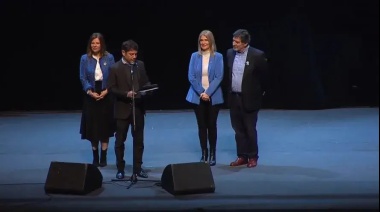 Kicillof criticó la gestión anterior de JxC durante el acto de Jura de la Bandera