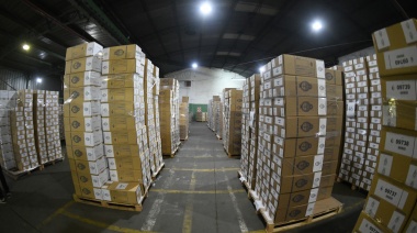 Ya está en marcha el operativo para la distribución de urnas en todo el país