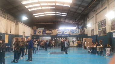 Contra todos los pronósticos, ya votó más del 60% del padrón