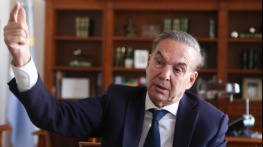 Pichetto sobre Milei: “Es frágil y para Argentina necesitás una estructura emocional fuerte"
