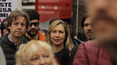 Bregman: “La agenda de las mujeres fue completamente borrada de la campaña electoral”