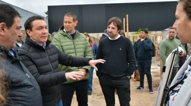Watson y Kreplak supervisaron las obras de lo que será el primer Centro Comunitario de Salud Mental de Varela