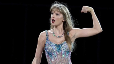 Los fanáticos de Taylor Swift llevaron su militancia a River: "Swiftie no vota a Milei"