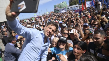 Kicillof advirtió que dolarizar sería una "tragedia" para Mar del Plata y su turismo