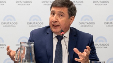 Para Daniel Arroyo, los indecisos terminarán eligiendo a Massa