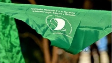 Desde Nación adelantaron las intenciones de derogar la Ley del Aborto y en PBA salieron al cruce