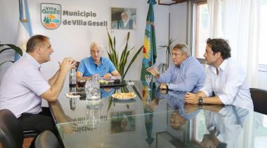 El ministro D'Onofrio se reunió con intendentes por el conflicto con una empresa de transporte