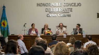 Stadnik habló ante el HCD de Carlos Casares: "El Presidente se apropió de los fondos bonaerenses"