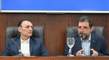 "Nosotros creemos en un Estado presente que defiende los intereses de la gente", sostuvo Moreira