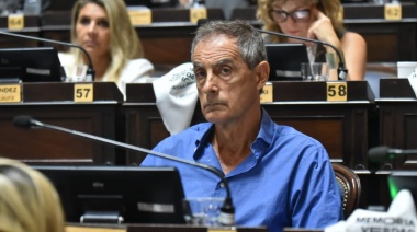 Frangul: “La UCR tiene el desafío de generar un espacio de centro, racional y lejos de fanatismos”