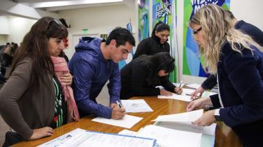Más de 70 familias de Avellaneda accedieron a las escrituras de sus viviendas