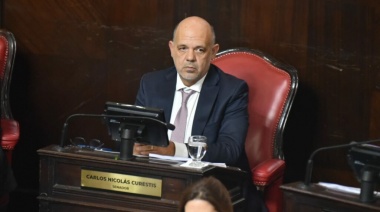 Carlos Curestis: “Kicillof defiende a la casta que vive como reyes”