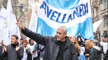Ferraresi encabeza un acto en Lanús y pone paños fríos a los rumores