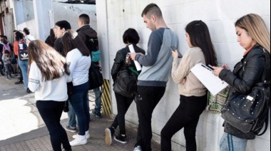 Efecto motosierra: El desempleo trepó al 7,7% durante el primer trimestre del 2024