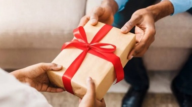 Conocé estas ideas de regalo de cumpleaños económicas, según ChatGPT