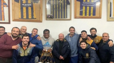 El intendente Wischnivetzky visitó a Clubes de Mar Chiquita