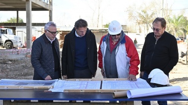 Zamora y Katopodis recorrieron la obra del Hospital de Alta Complejidad de Tigre