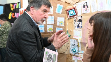 Según Sileoni, la educación "no es esencial" para el gobierno de Milei