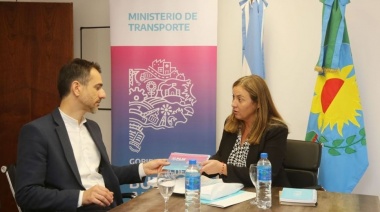 Junín: Petrecca se reunió con Valeria Arata y planteó boleto estudiantil y balizado del Aeródromo