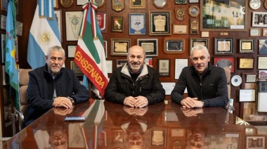 Rumbo al 2025: reunión clave de tres intendentes del conurbano