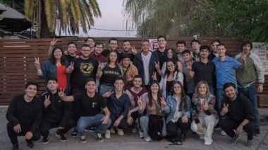 Sergio Massa se reunió con jóvenes de la Red Argentina Federal en San Fernando