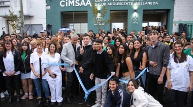 Avellaneda inauguró un centro integral municipal de salud adolescente