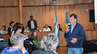 Bragado: Sileoni y Barenghi presentaron el programa Coordenadas y recorrieron escuelas 