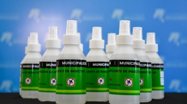Bragado: El laboratorio del hospital produce repelente de mosquitos