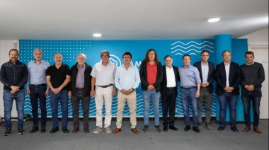 Los intendentes se reunieron con las dos CTA: “Necesitamos urgente cambiar de rumbo"