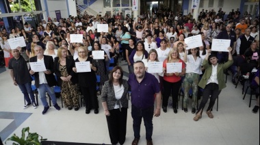 José C. Paz entregó certificados a nuevos operadores territoriales en adicciones