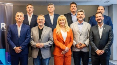Diez intendentes impulsan el uso de la inteligencia artificial en el Estado